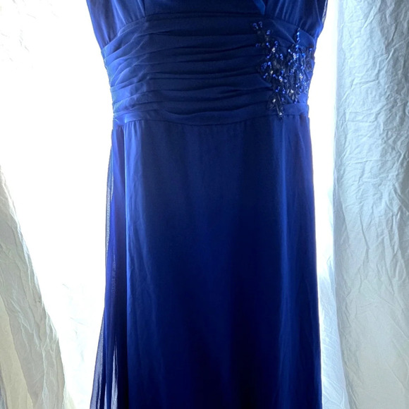 Gorgeous Blue Goddess Dress NWT - Picture 3 of 14